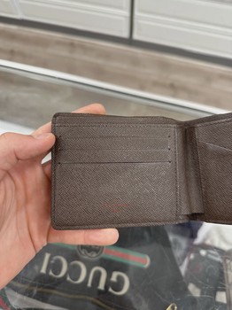 Louis Vuitton Damier Bifold Wallet • Pre-Owned [9258] - view 6