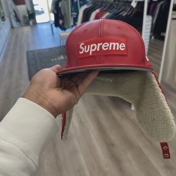 Supreme Leather Earflap Box Logo New Era • Pre-Owned [1848] - view 4