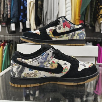 Nike SB Dunk Low Supreme Rammellzee • Pre-Owned [0024] - view 2