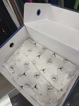 Air Jordan 3 Retro Fragment • Pre-Owned [7512] - view 2