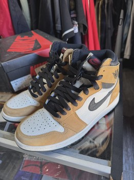 Air Jordan 1 Retro High Rookie of the Year • Pre-Owned [1173] - view 2