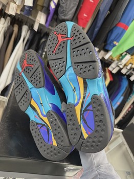 Air Jordan 8 Retro Aqua (2025) • Pre-Owned [1772] - view 3