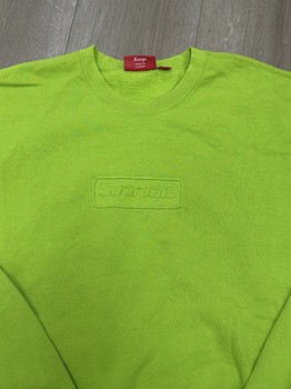 SS20 Supreme Cutout Logo Crewneck Lime • Pre-Owned [5519] - photo 2