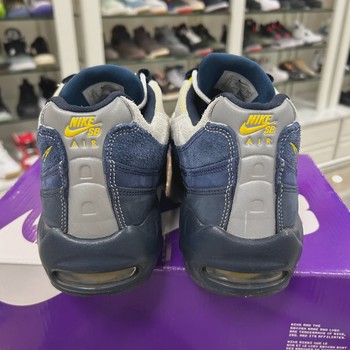 Nike Air Max 95 SB Eric Koston Obsidian Speed Yellow • Pre-Owned [0998] - view 5