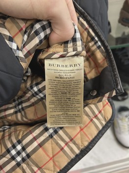 Burberry Quilted Coat Jacket • Pre-Owned [3064] - view 6