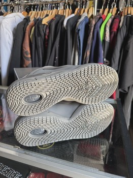 Converse SHAI 001 Ares Gray • Pre-Owned [8630] - view 3
