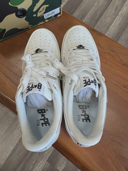 A Bathing Ape Bape Sta #3 Shark White • Brand New [4614] - view 4
