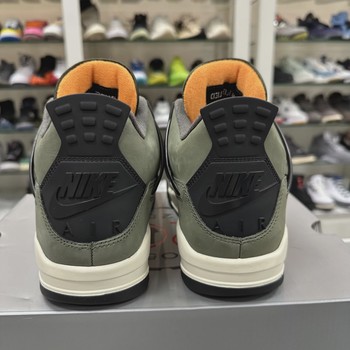Air Jordan 4 Retro Original SP Undefeated (2025) • Pre-Owned [8173] - view 5