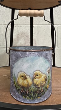 Painted Farm Bucket / Chick