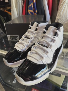 Air Jordan 11 Retro DMP Gratitude (2023) • Pre-Owned [6621] - view 2