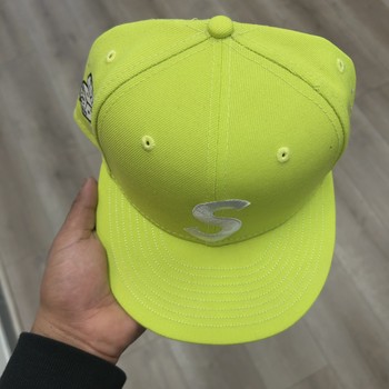 Supreme Characters S Logo New Era fitted hat Neon Green • Brand New [6865] - view 3