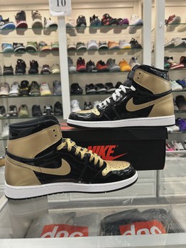 Air Jordan 1 Retro High NRG Patent Gold Toe • Pre-Owned [6555] - view 3