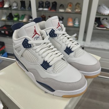 Jordan 4 Retro SB Navy • Pre-Owned [6652] - view 4