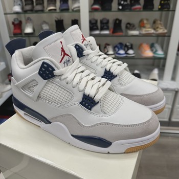 Air Jordan 4 Retro SB Navy • Pre-Owned [1442] - view 6