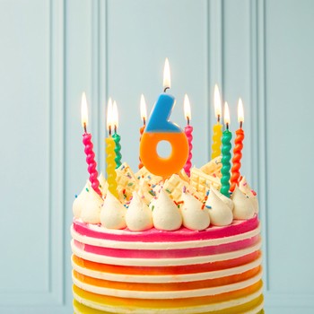 BRIGHT TWIRL CANDLES - 8 PACK