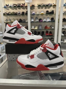 Air Jordan 4 Retro Fire Red (2020) • Pre-Owned [3464] - photo 9