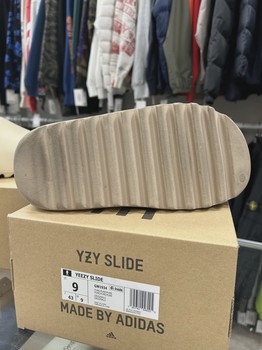 adidas Yeezy Slide Pure (Restock Pair) • Pre-Owned [6139] - view 2