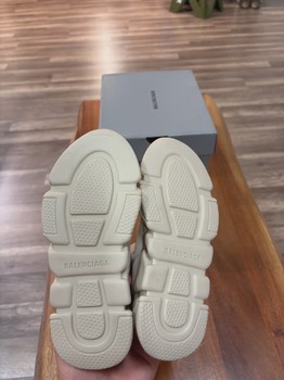 Balenciaga Speed Runner Tan (GS) • Brand New [4936] - view 3