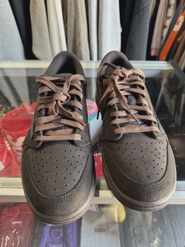 Jordan 1 Retro Low OG SP Travis Scott Velvet Brown • Pre-Owned [7617] - view 2