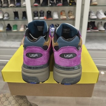 New Balance 992 MiUSA Action Bronson Digitalis Purpurea • Pre-Owned [3883] - view 4