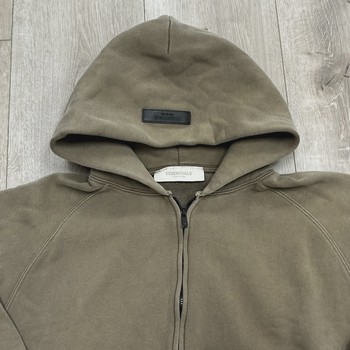 KIDS FEAR OF GOD ESSENTIALS zip-up hoodie sz 10 • Pre-Owned [8729] - view 2