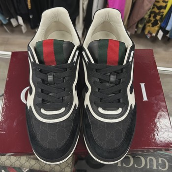 Gucci Low Top Black • Pre-Owned [5196] - view 7