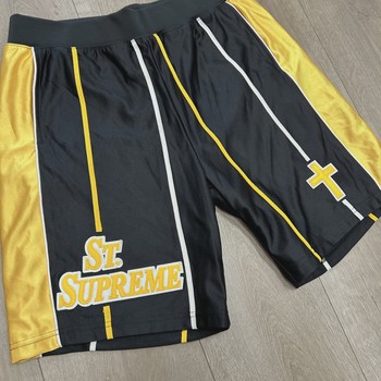 Supreme St. Supreme Basketball Short in Black • Pre-Owned [7989] - view 3