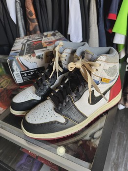 Air Jordan 1 Retro High Union Los Angeles Black Toe • Pre-Owned [4178] - view 2