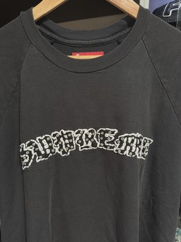 Supreme Black Tee Studs XL • Pre-Owned [3293] - view 2
