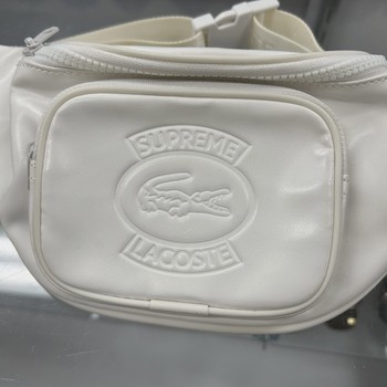 Supreme x LACOSTE Leather Waist Bag in White • Pre-Owned [7970] - view 5