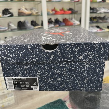 Air Jordan 4 Retro Midnight Navy • Pre-Owned [8663] - view 3