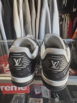 Louis Vuitton Black and White Trainer • Pre-Owned [1442] - view 3