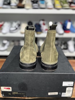 Yeezy Chelsea Boot Military Thick Suede • Pre-Owned - view 3