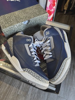 Air Jordan 3 Retro Georgetown (2021) • Pre-Owned [5288] - view 3