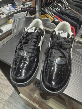 A Bathing Ape Bape Sta #2 Black Patent (No Box) • Pre-Owned [9867] - view 2
