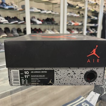 Air Jordan 4 Retro Black Red (2019) • Pre-Owned [1913] - view 3