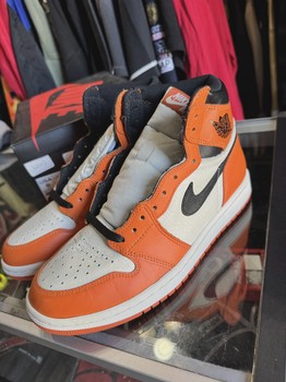 Air Jordan 1 Retro Reverse Shattered Backboard • Pre-Owned [0981] - view 2