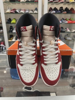 Air Jordan 1 Retro High Original Chicago Lost and Found • Pre-Owned [8200] - view 3