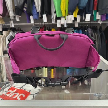 Supreme Waist Bag (FW19) Magenta • Pre-Owned [1990] - view 3