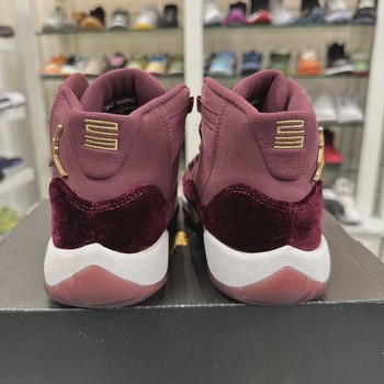 Air Jordan 11 Retro Heiress Night Maroon (Grade School) • Pre-Owned [4273] - view 4
