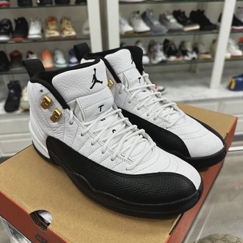 Air Jordan 12 Retro Taxi (2025) • Pre-Owned [5793] - view 4