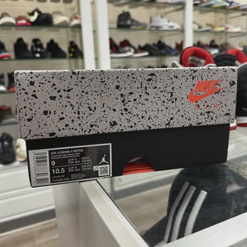 Air Jordan 4 Retro Black Red Reimagined • Pre-Owned [9881] - view 8