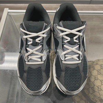 Nike V5 RNR Seaweed Metallic Silver (Women's) NO BOX • Pre-Owned [5303] - view 6