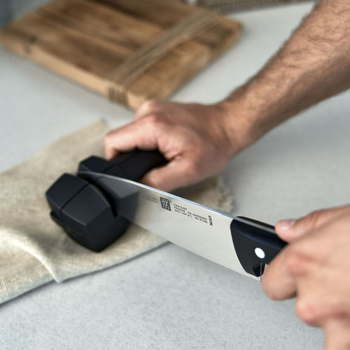 ZWILLING HENCKEL KNIFE SHARPENER