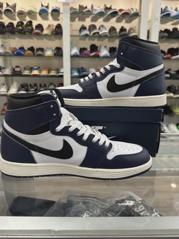 Air Jordan 1 Retro High Original Midnight Navy • Pre-Owned [1128] - photo 5