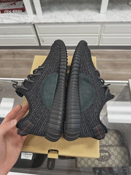 adidas Yeezy Boost 350 Pirate Black (2023) • Pre-Owned [2792] - view 3