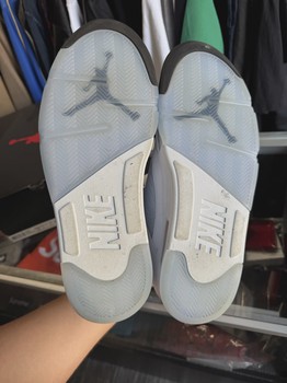 Air Jordan 5 Retro White Metallic (2026) • Pre-Owned [3755] - view 4