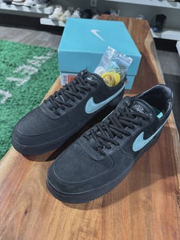 Nike Air Force 1 Low Tiffany & Co. 1837 • Pre-Owned [9679] - view 2