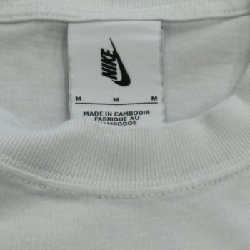 Hello Kitty x Nike Tee White • Pre-Owned [2423] - view 4