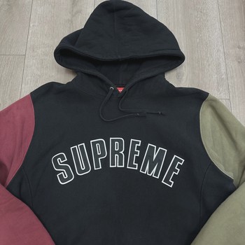 FW16 Supreme Color Blocked Arc Logo Hoodie  • Pre-Owned [7023] - view 3